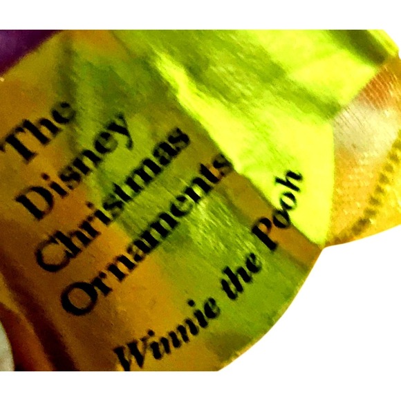 Danbury Mint Disney Winnie the Pooh Christmas Ornament with Piglet and Presents - Picture 10 of 11